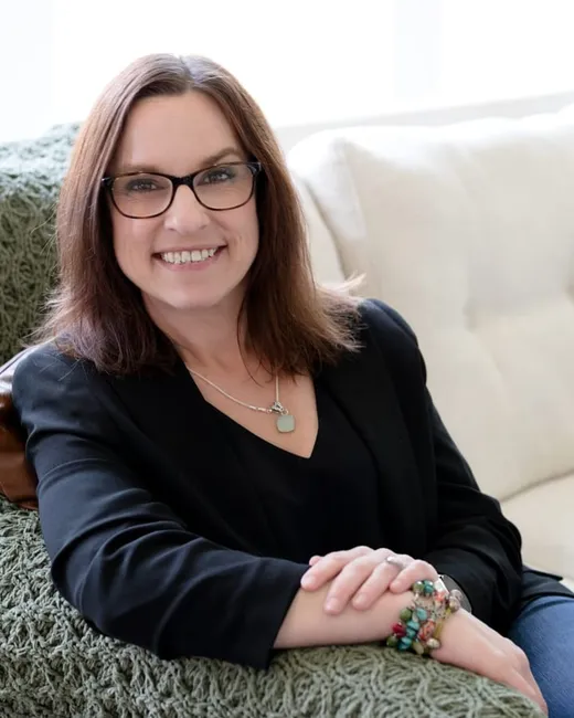 Amber Klempke, your Mid-Missouri travel advisor